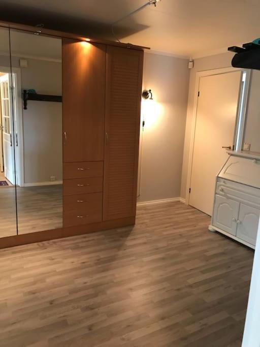 Comfortable 3 Bedroom Apartment On One Floor. Sandefjord Kültér fotó