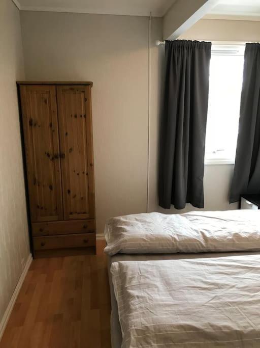 Comfortable 3 Bedroom Apartment On One Floor. Sandefjord Kültér fotó